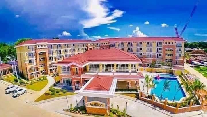 Cozy Condo Davao City Exterior foto